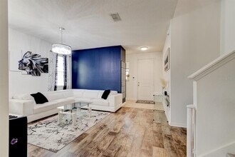 4839 Grassendale Terrace in Sanford, FL - Building Photo - Building Photo