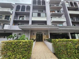 777 SW 9th Ave in Miami, FL - Building Photo