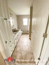 1254 Crown Ct in De Pere, WI - Building Photo - Building Photo