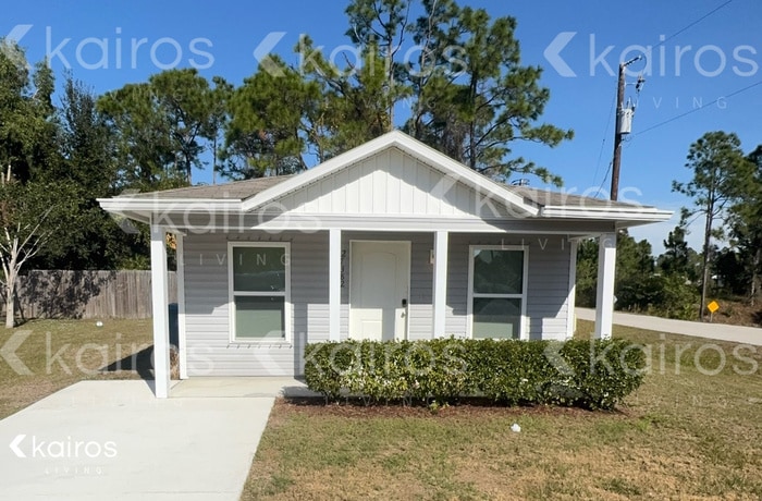 27382 Pasadena Dr in Punta Gorda, FL - Building Photo