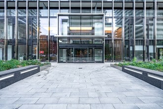 55-2755 Charles St E in Toronto, ON - Building Photo - Building Photo