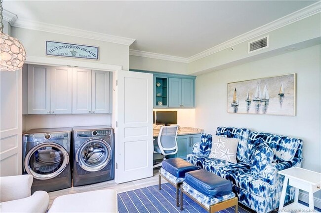 property at 5799 NE Island Cove Way