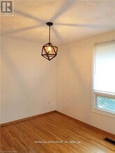11 Roselyn Ct in Kawartha Lakes, ON - Building Photo - Building Photo