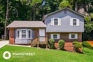 5338 Olde St in Stone Mountain, GA - Building Photo