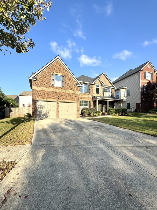 4583 Bogan Meadows Ct in Buford, GA - Foto de edificio - Building Photo