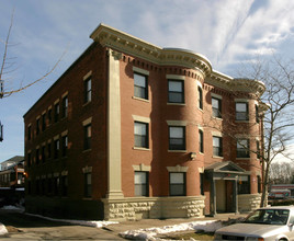 Blue Hill Housing in Boston, MA - Foto de edificio - Building Photo