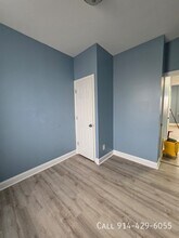 194 1/2 Buena Vista Ave in Yonkers, NY - Foto de edificio - Building Photo