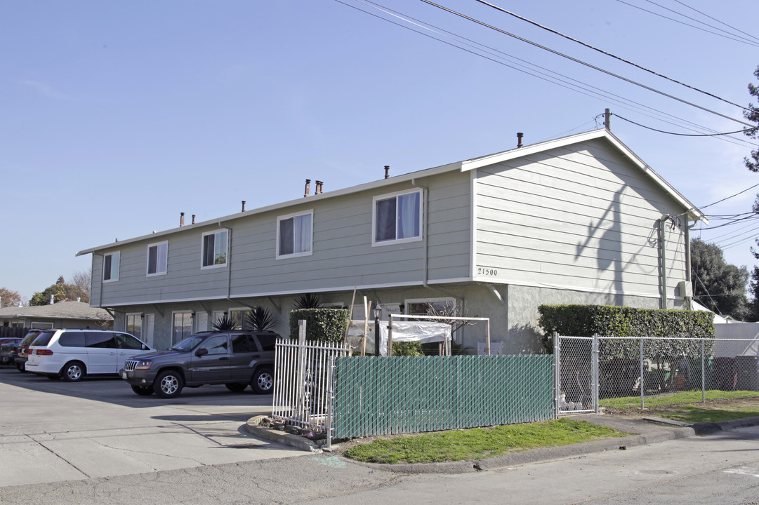 21500 Haviland Ave in Hayward, CA - Building Photo