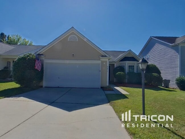 property at 5634 Waverly Lynn Ln
