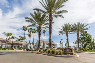 Palm Court Apartment Homes in Hemet, CA - Building Photo - Building Photo