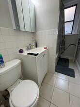 63 Burbank St, Unit 12A in Boston, MA - Foto de edificio - Building Photo