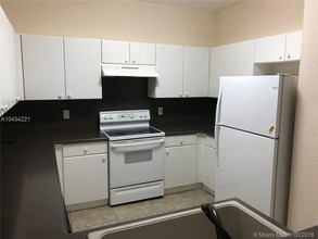 4351 SW 160th Ave-Unit -201 in Miramar, FL - Building Photo - Building Photo