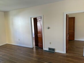 416 Wren Way in Warren, PA - Foto de edificio - Building Photo