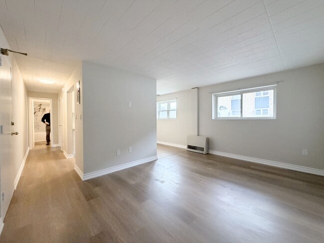 property at 19 Empire St