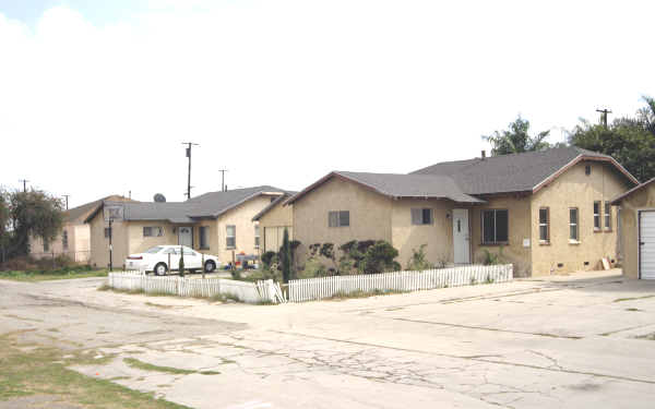 21840-21846 Orrick Ave in Carson, CA - Building Photo