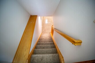 204 NW Sharmin Dr in Ankeny, IA - Building Photo - Building Photo