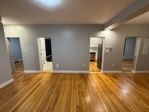 70 Edwards St, Unit 1 in Fitchburg, MA - Building Photo - Building Photo