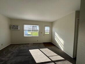 647 Kennedy Ct in Fall Creek, WI - Building Photo - Building Photo