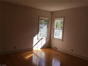 842 Donnell St in Kernersville, NC - Building Photo - Building Photo