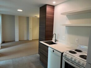 1308 Revere Rd in Winston-Salem, NC - Building Photo - Building Photo