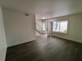 3524 Larchmont Square Ln in Sacramento, CA - Building Photo