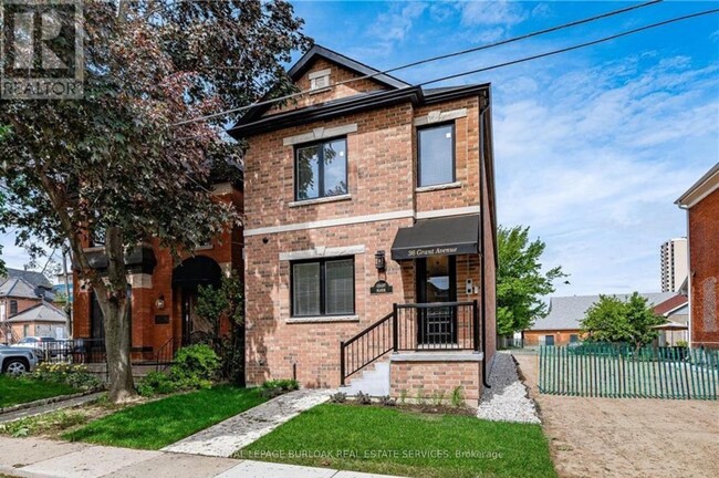 property at 36-36 Grant Ave