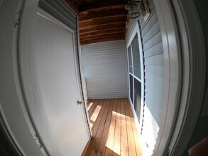 10303 Appalachian Cir, Unit 208 in Oakton, VA - Building Photo - Building Photo