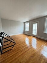 104 Strathmore Rd, Unit 2 in Boston, MA - Building Photo