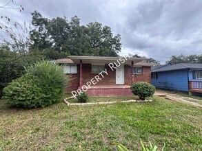 1012 N Hickory St in Chattanooga, TN - Foto de edificio - Building Photo