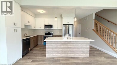 6941 Heathwoods Ave in London, ON - Building Photo - Building Photo