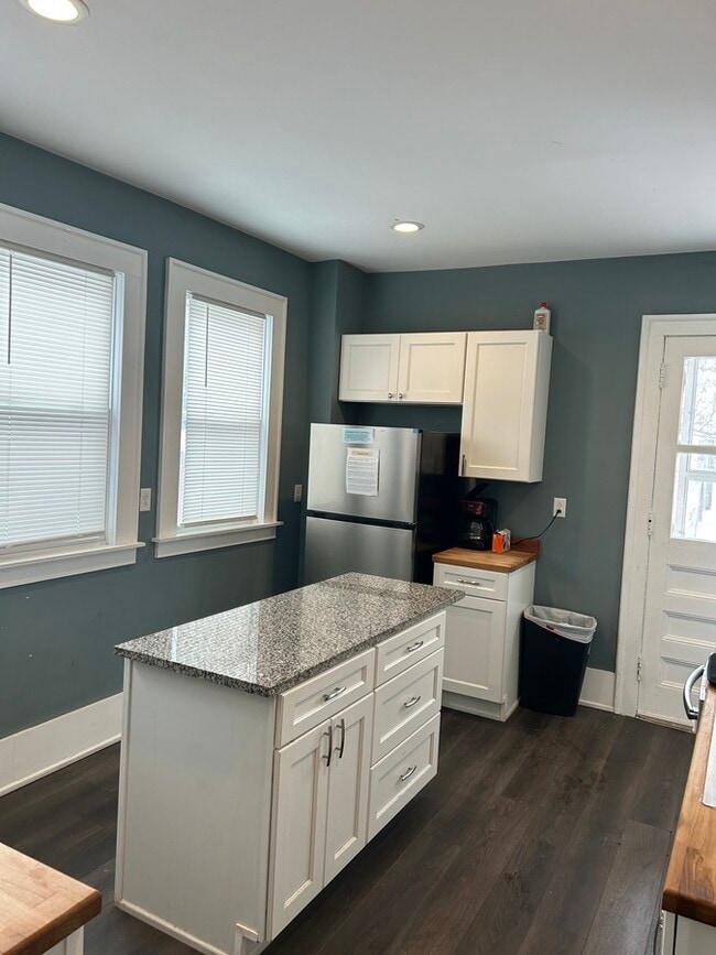 942 Euclid Ave in Syracuse, NY - Building Photo - Building Photo