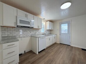 R247 Darr St in Johnstown, PA - Building Photo - Building Photo