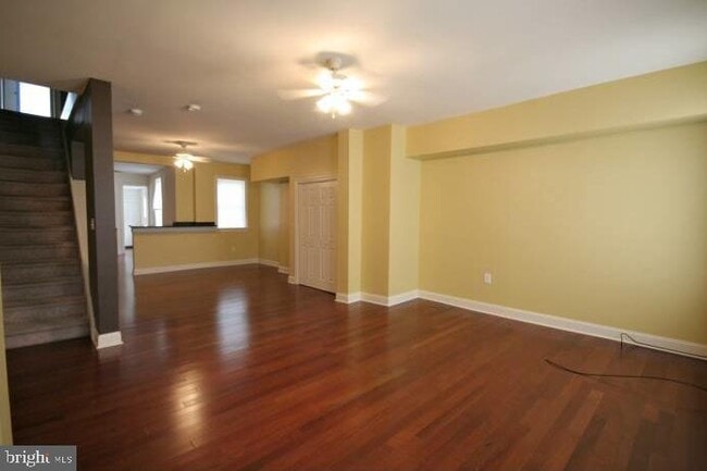 property at 219 Hermitage St