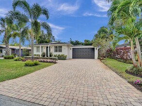 632 NW 28th St in Wilton Manors, FL - Building Photo - Building Photo