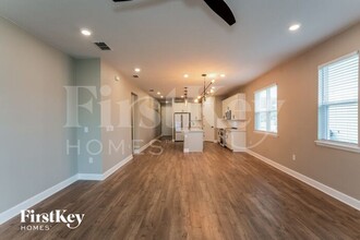 5722 Arlington River Dr. in Lakeland, FL - Building Photo - Building Photo
