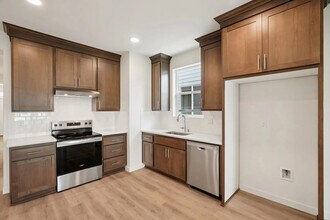 1915 NW 18th Ave in Battle Ground, WA - Building Photo - Building Photo