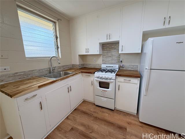 property at 528 Lauiki St