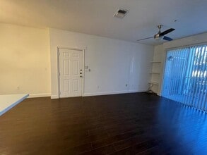 5821 Legacy Crescent Pl in Riverview, FL - Building Photo - Building Photo