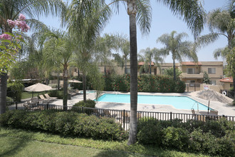 Villa Christina Apartments in Covina, CA - Building Photo - Building Photo