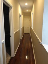 7654 S Colfax Ave-Unit -2 in Chicago, IL - Building Photo - Building Photo