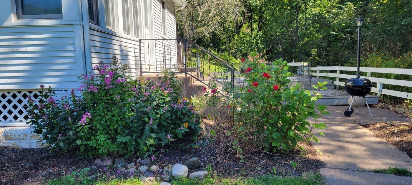 W14242 Hein Ln in Ettrick, WI - Building Photo