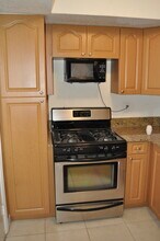 7713 SW 88th St, Unit A203 in Kendall, FL - Building Photo - Building Photo