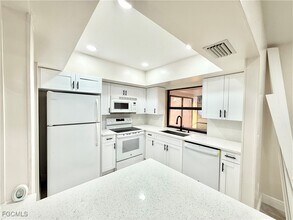 1420 SE 19th St in Cape Coral, FL - Building Photo - Building Photo