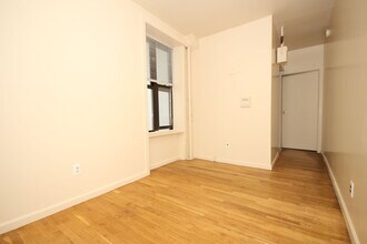 55 Tiemann Pl in New York, NY - Building Photo - Building Photo