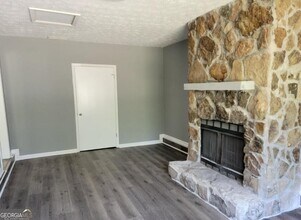 301 Wynnmeade Pkwy in Peachtree City, GA - Building Photo - Building Photo