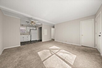4723 Villa Rica Hwy in Dallas, GA - Building Photo - Building Photo