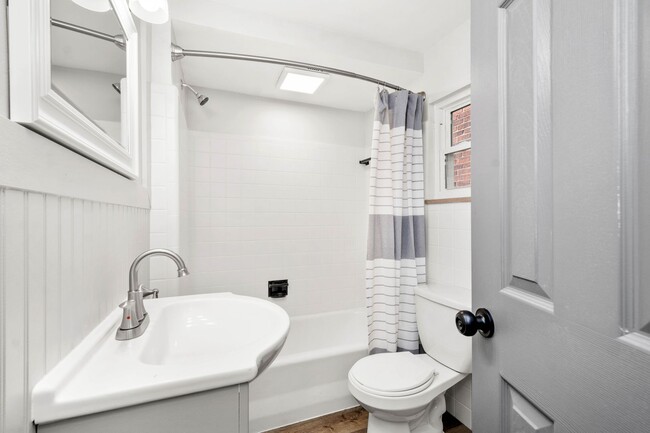 122 Kirk Ave in Pittsburgh, PA - Building Photo - Building Photo