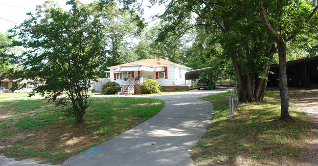 105 Barbara St in Grovetown, GA - Foto de edificio - Building Photo