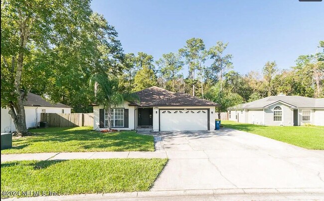 1122 Windy Willows Dr in Jacksonville, FL - Building Photo - Building Photo