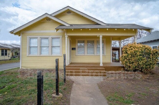 property at 1101 Gibbs